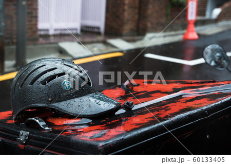 Rainy day, street scenery of Seoul, South Korea 061 60133405