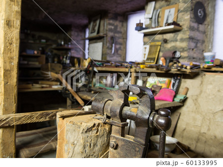 restoration of musical instruments 60133995