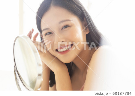 女性 ビューティー 女性 ビューティー 60137784