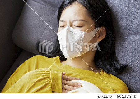 女性 ライフスタイル 体調不良 女性 ライフスタイル 体調不良 60137849
