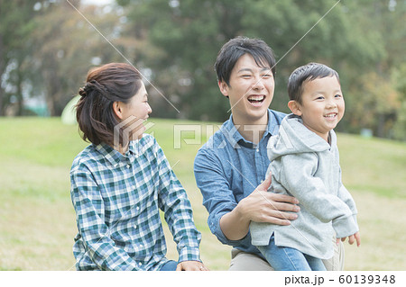 5 years old 60139348