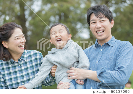 5 years old 5 years old 60157096