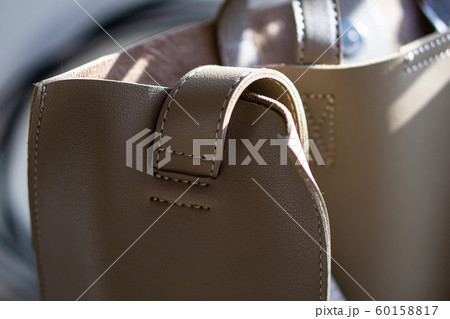 Natural faux beige leather bag details, real leather accessories 60158817