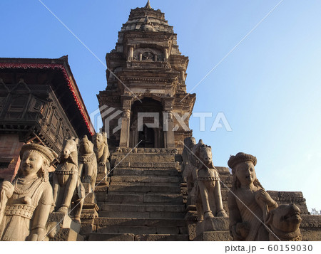 ネパール・バクタプル ダルバール広場の寺院群 / Durbar Square, Bhaktapur ネパール・バクタプル ダルバール広場の寺院群 / Durbar Square, Bhaktapur 60159030