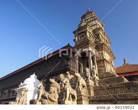 ネパール・バクタプル ダルバール広場の寺院群 / Durbar Square, Bhaktapur ネパール・バクタプル ダルバール広場の寺院群 / Durbar Square, Bhaktapur 60159032