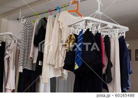 部屋干し 60165486