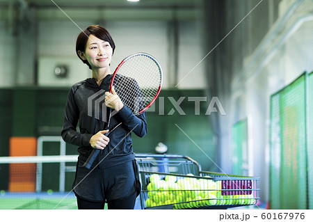 テニス　テニスクラブ　テニススクール　フィットネス　スポーツジム　女性 60167976