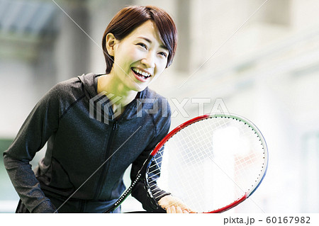 テニス　テニスクラブ　テニススクール　フィットネス　スポーツジム　女性 60167982