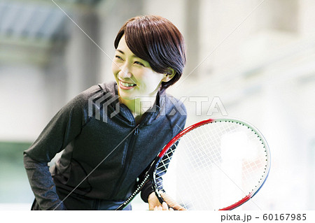 テニス　テニスクラブ　テニススクール　フィットネス　スポーツジム　女性 60167985