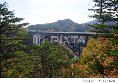 秋の思惟大橋 秋の思惟大橋 60174828