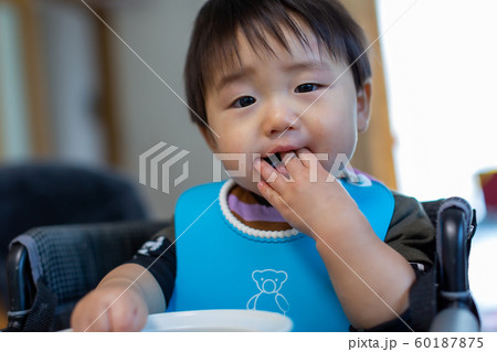 子供の離乳食 幼児 子供の離乳食 幼児 60187875