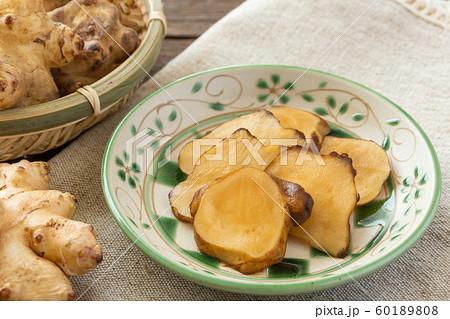 キクイモのしょうゆ漬け 60189808