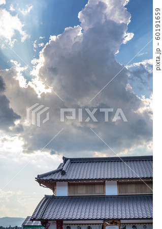 金戒光明寺境内、晩夏の積乱雲 60191659