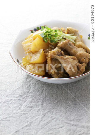 大根と鶏肉の甘辛煮5 大根と鶏肉の甘辛煮5 60194678