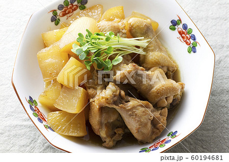 大根と鶏肉の甘辛煮8 60194681