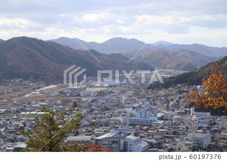 銀山からの甲田町の町並み 60197376