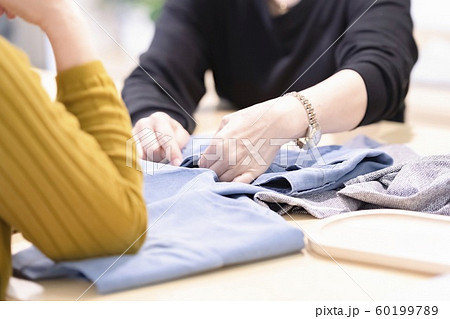洋服のお直し　リメイクの受付 60199789