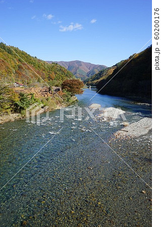 秋の閉伊川 秋の閉伊川 60200176