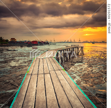 Sunrise at Penang. Yeoh jetty on the foreground , 60201572