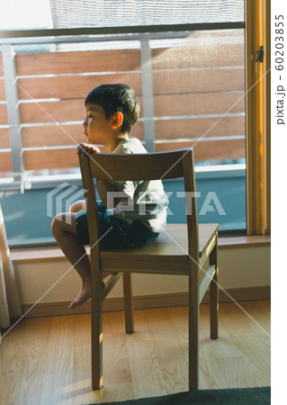 5 years old 60203855