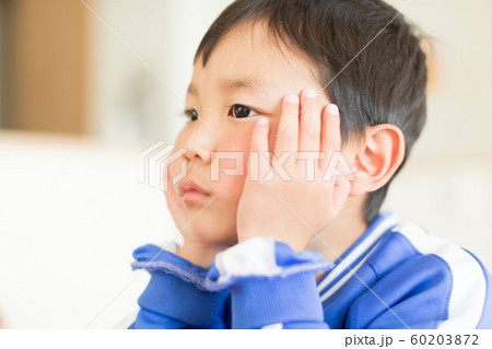 5 years old 5 years old 60203872