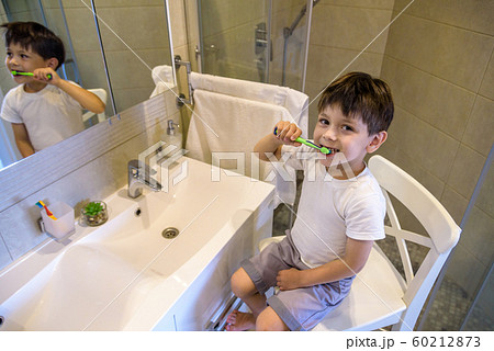 Cute toddler boy brushing teeth. Teeth cleaning, Cute toddler boy brushing teeth. Teeth cleaning, 60212873