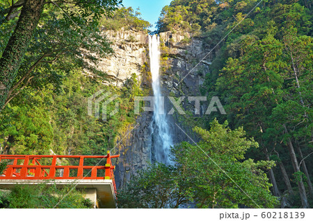 【那智の滝】 和歌山県東牟婁郡那智勝浦町大字那智山 【那智の滝】 和歌山県東牟婁郡那智勝浦町大字那智山 60218139