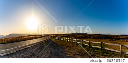 阿蘇外輪山ミルクロード339号線からの阿蘇五岳風景 Aso Sotowazan Aso Gotake 60226547