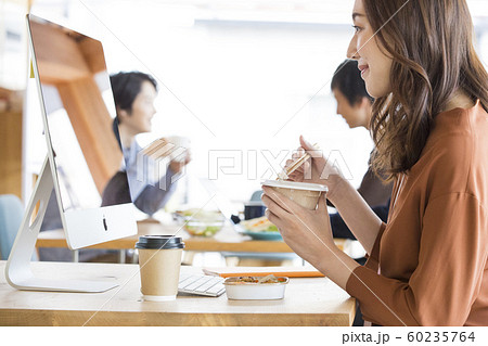オフィス　ランチ 60235764