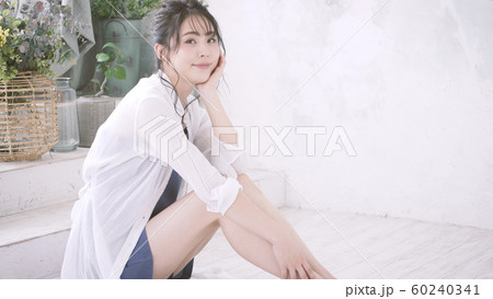 ビューティー　微笑む 60240341