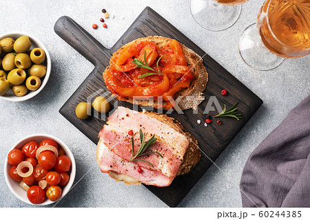 Whole grain bread sandwiches with cream cheese, Whole grain bread sandwiches with cream cheese, 60244385