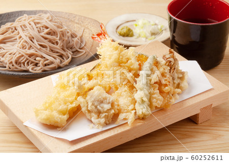 天ぷらそば 60252611