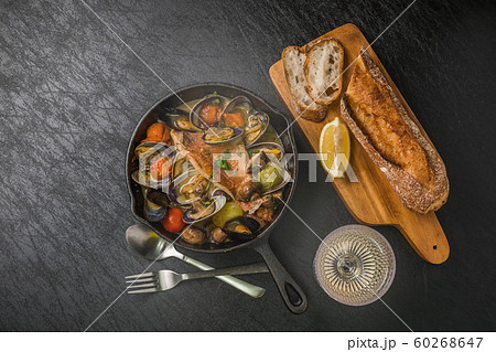 真鯛とあさりの海鮮アクアパッツア　acqua pazza 60268647