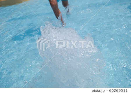 プール 60269511