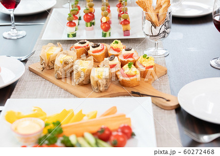 パーティー料理 60272468