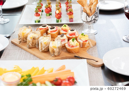パーティー料理 60272469