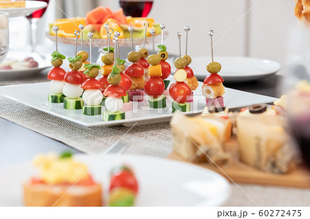 パーティー料理 60272475