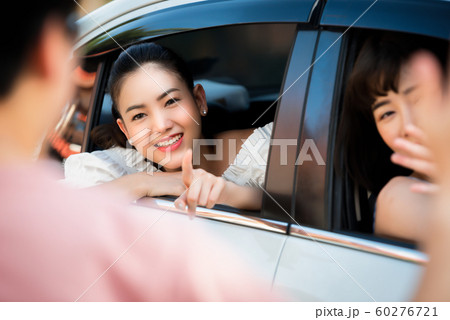 女子旅 ドライブの写真素材