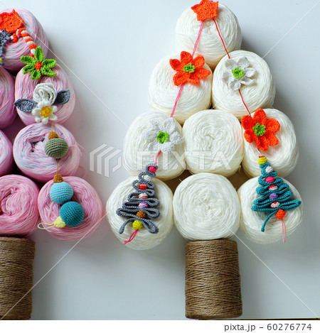 making simple Christmas tree from ball of yarn, craft colorful ornaments, amazing decoration noel making simple Christmas tree from ball of yarn, craft colorful ornaments, amazing decoration noel 60276774