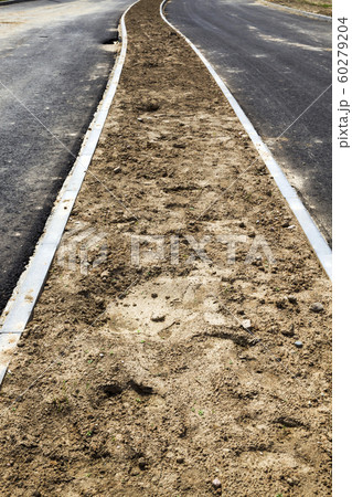 separation new roads 60279204