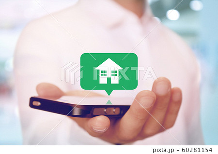 スマートフォンと家のアイコン 物件やスマートハウスアプリsmart house app スマートフォンと家のアイコン 物件やスマートハウスアプリsmart house app 60281154