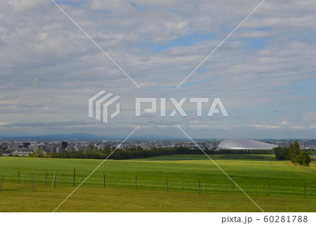 羊ケ丘展望台からの眺望(北海道札幌市) 60281788