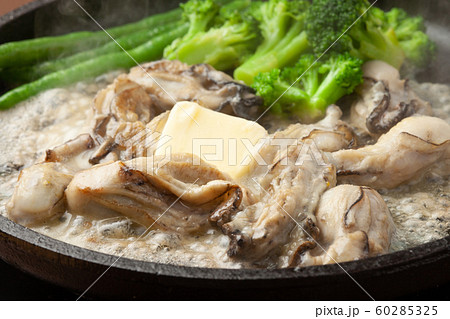 牡蠣のバター焼き 60285325