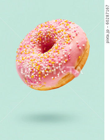 freshly baked donut	 60287167