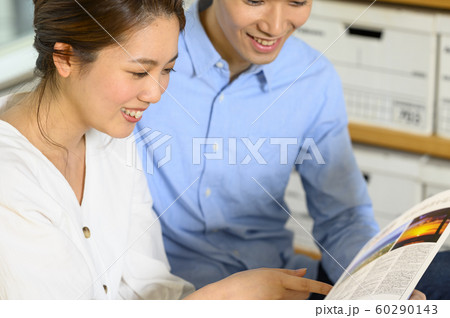 カップル・夫婦 海外旅行の計画 カップル・夫婦 海外旅行の計画 60290143