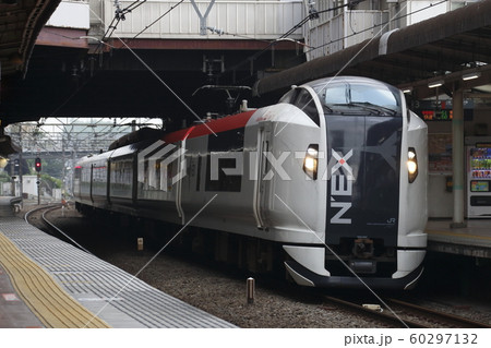 中央線を行く特急成田エクスプレス 中央線を行く特急成田エクスプレス 60297132