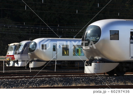 西武線特急の歴代車両 60297436