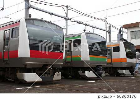 東京総合車両センターで展示されるE233系 60300176