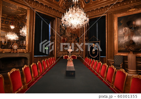 スウェーデン王室 晩餐テーブル 食卓 スウェーデン王室 晩餐テーブル 食卓 60301355