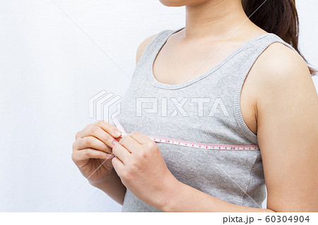 バストサイズ 60304904